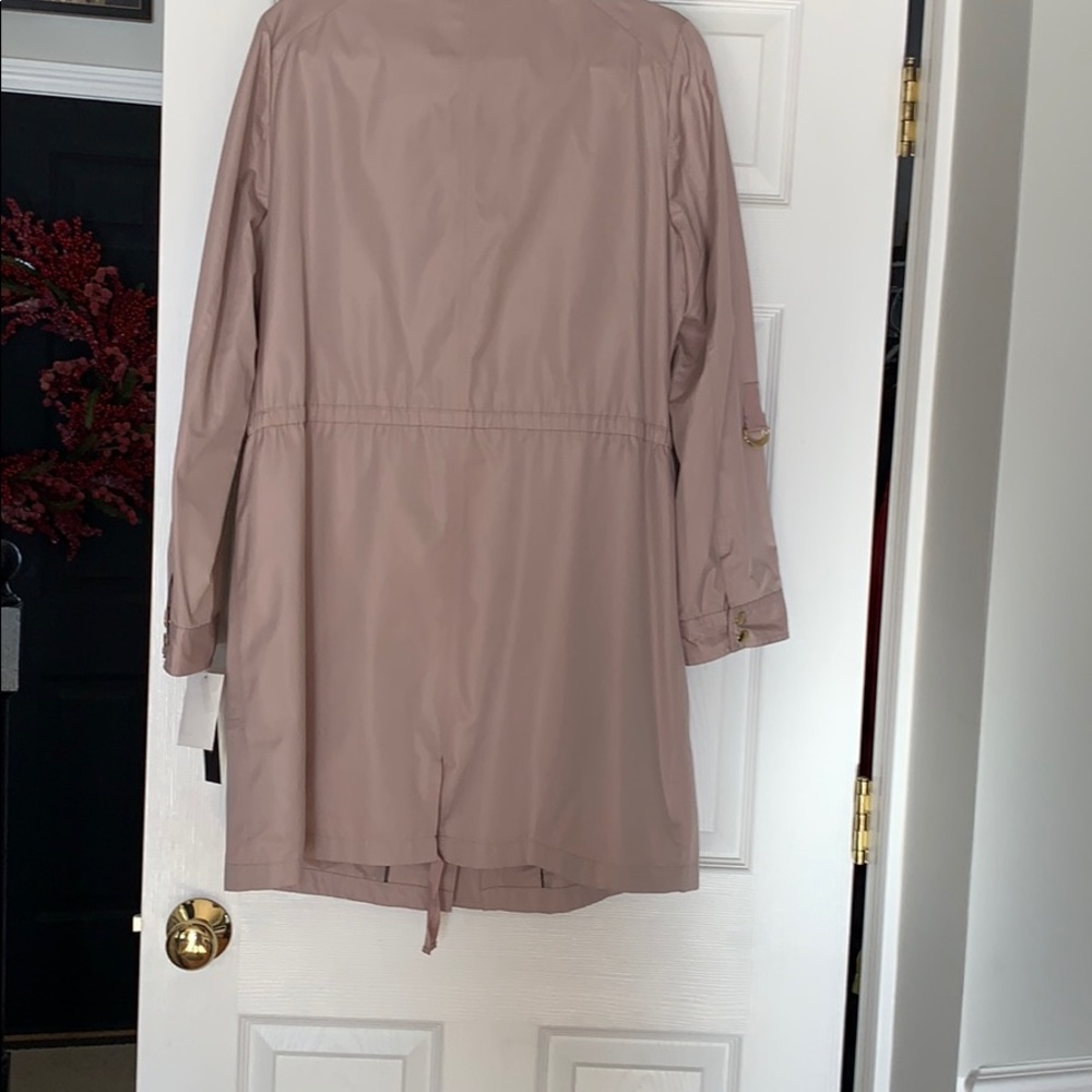 🌷T TAHARI RUFFLE FRONT JACKET🌷 - Picture 2 of 8